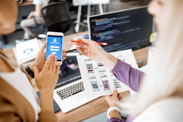 M2N Technology UI/UX design process and team
